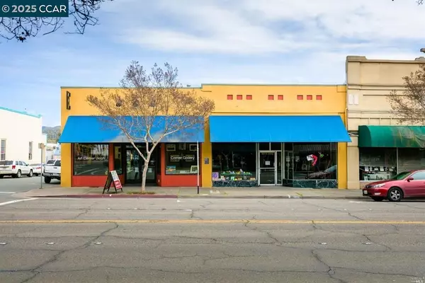 203 S State St, Ukiah, CA 95482