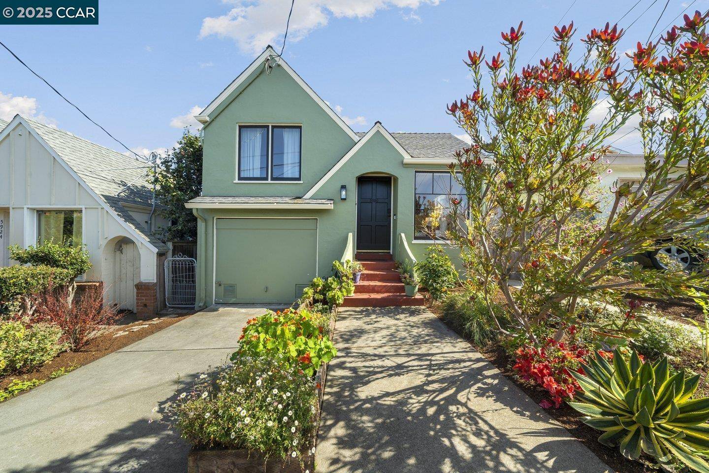 5920 Orchard Ave, Richmond, CA 94804