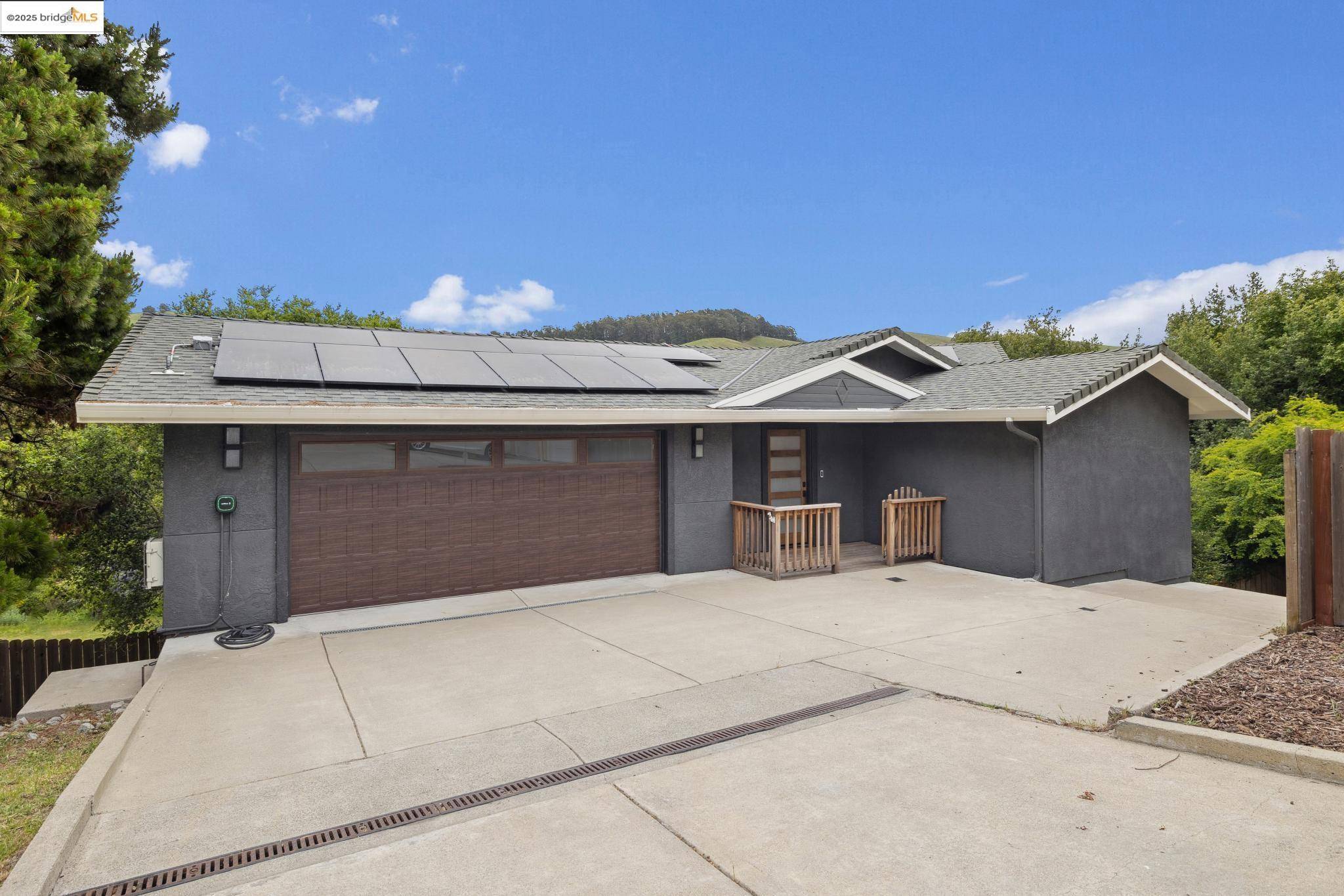 6028 Mcbryde Ave, Richmond, CA 94805