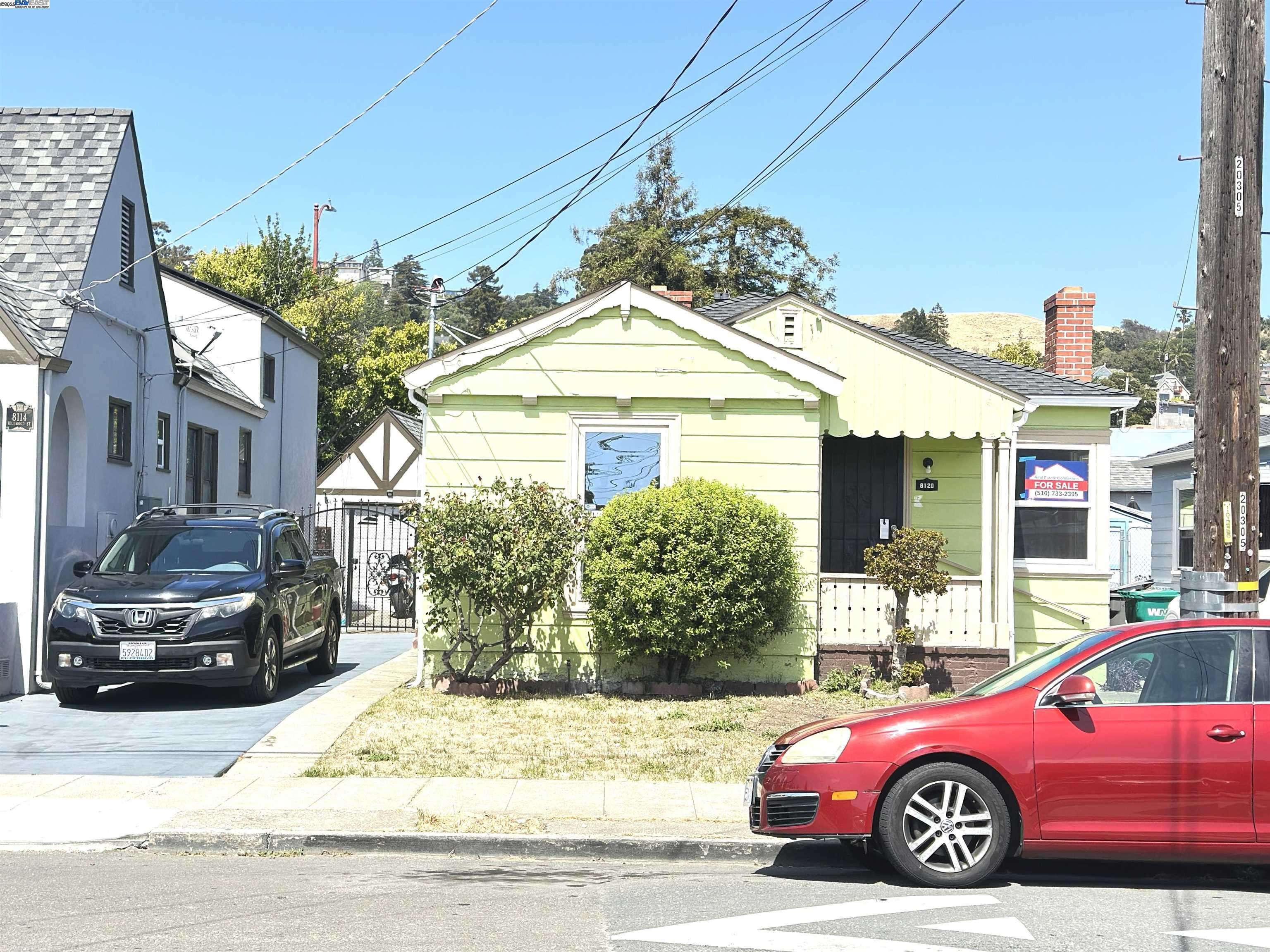Oakland, CA 94603,8120 Idlewood St.