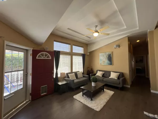 Sunnyvale, CA 94089,1225 Vienna Dr #103