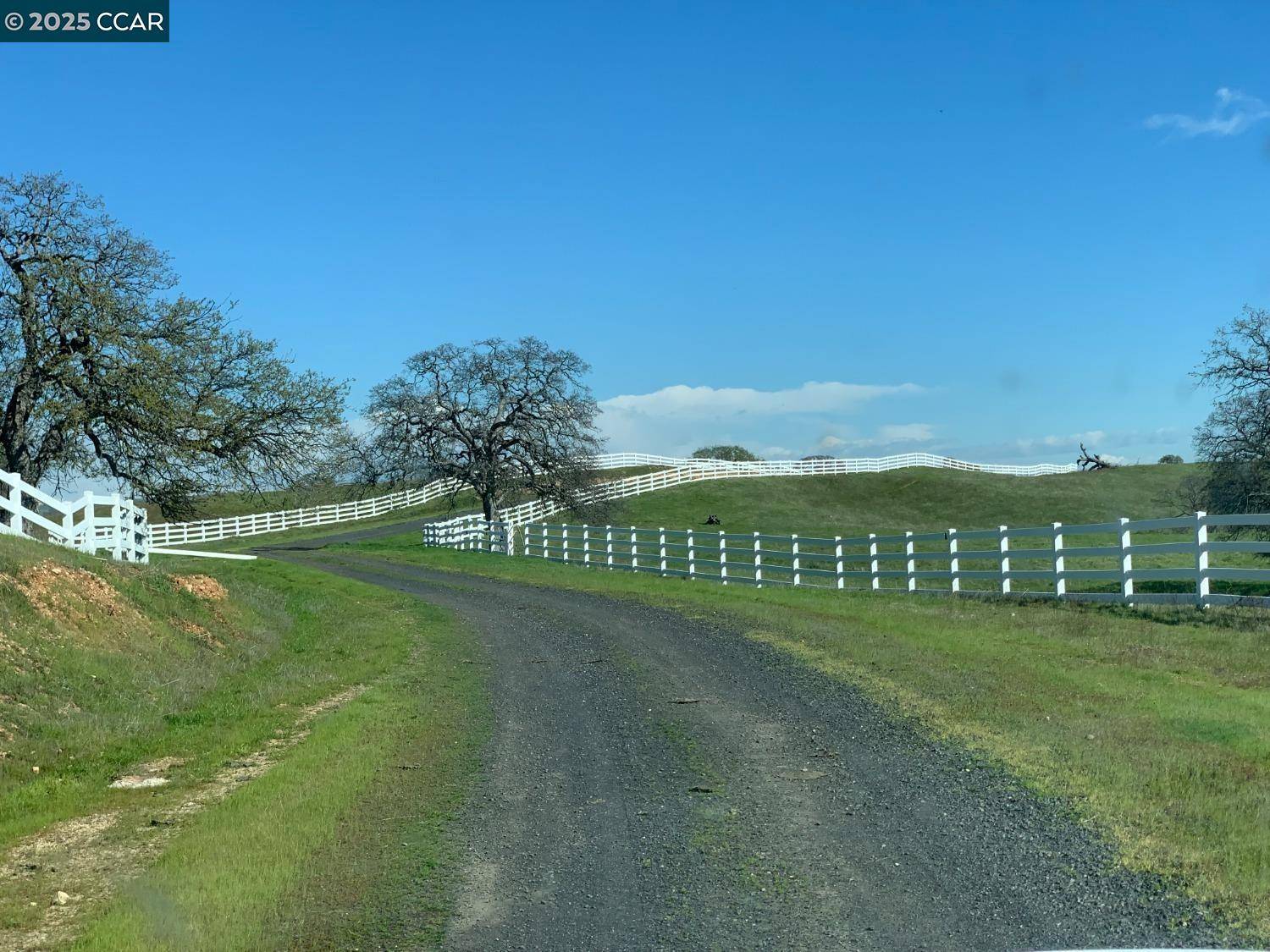 11 Frenchbar Rd, La Grange, CA 95329