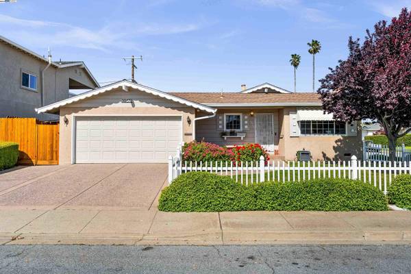 39672 Royal Palm Dr, Fremont, CA 94538