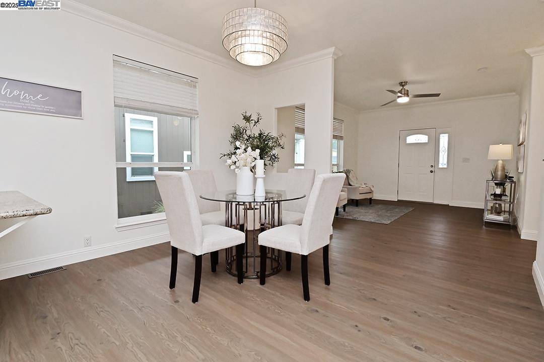 Pleasanton, CA 94566,3263 Vineyard Ave #189