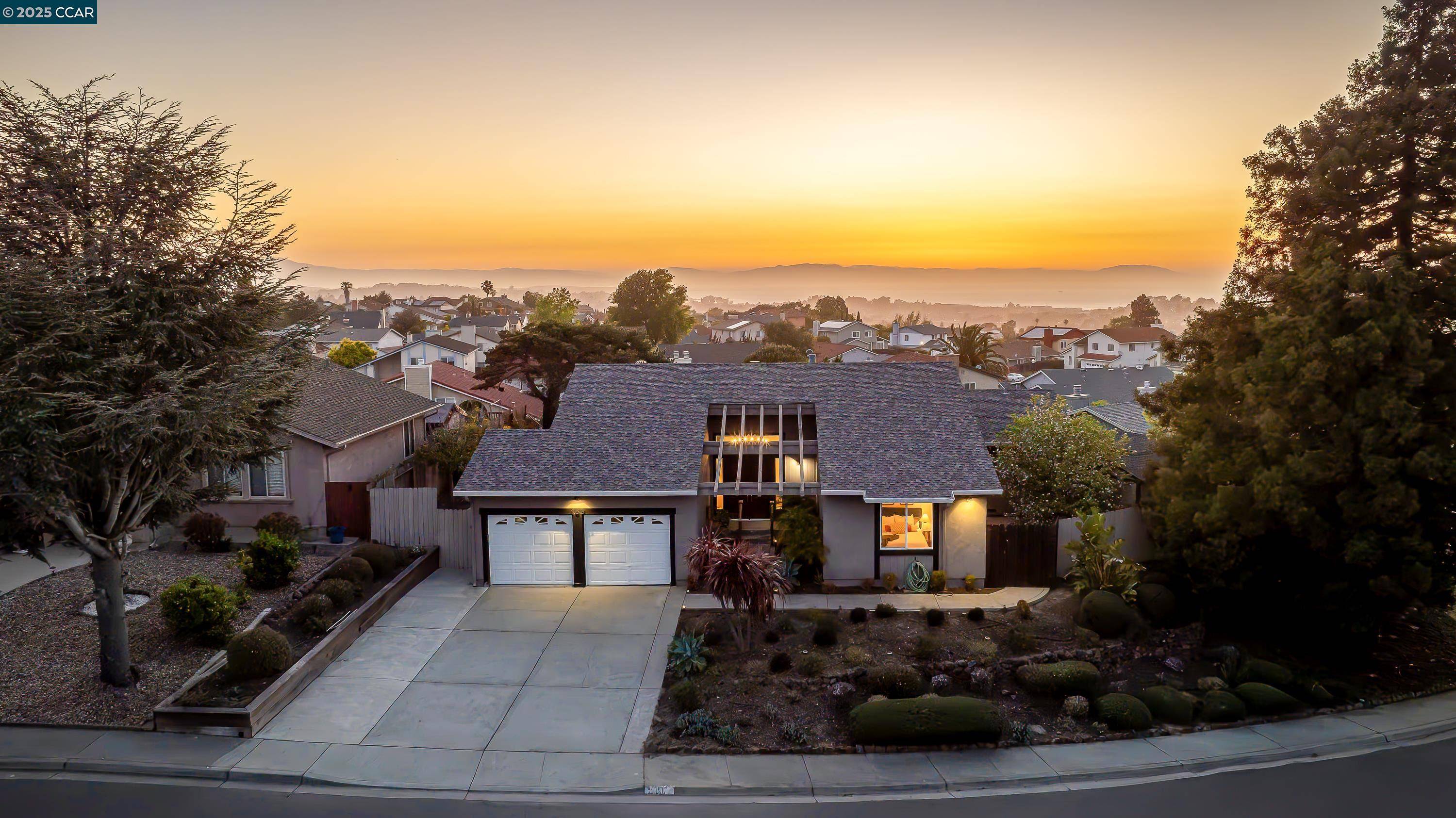 166 Lilac Cir,  Hercules,  CA 94547