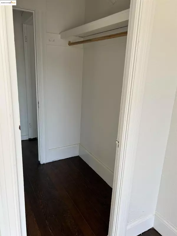 Oakland, CA 94602,1703 Macarthur Blvd