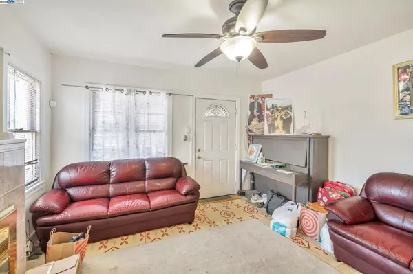 Oakland, CA 94621,1550 79Th Ave