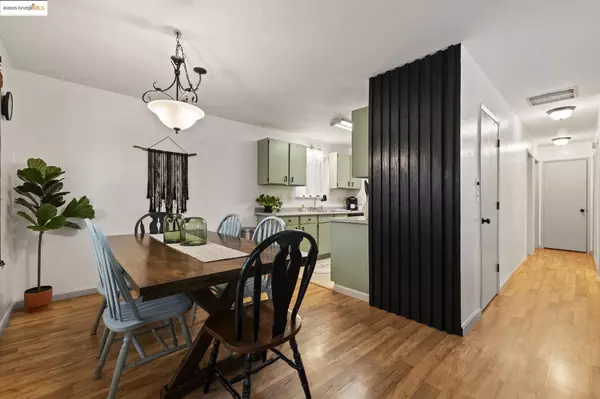 Sonora, CA 95370,24225 Martingale Ln