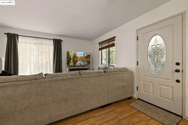 Sonora, CA 95370,24225 Martingale Ln