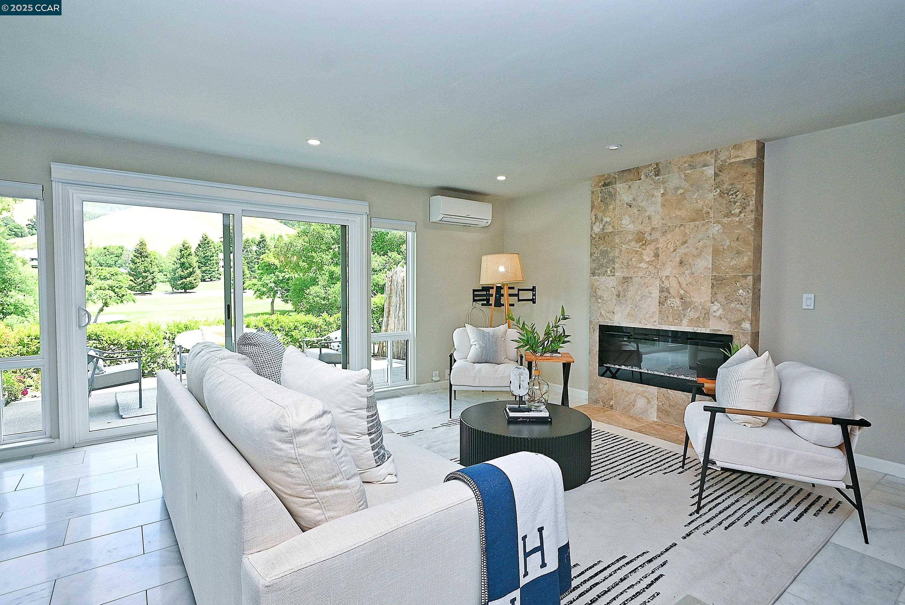 3434 Tice Creek Dr #7, Walnut Creek, CA 94595