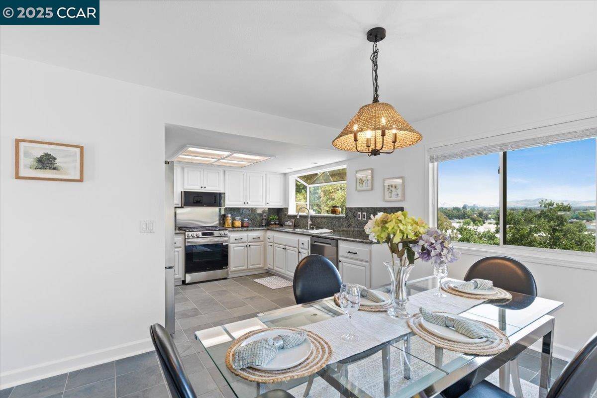 491 Camelback Rd,  Pleasant Hill,  CA 94523
