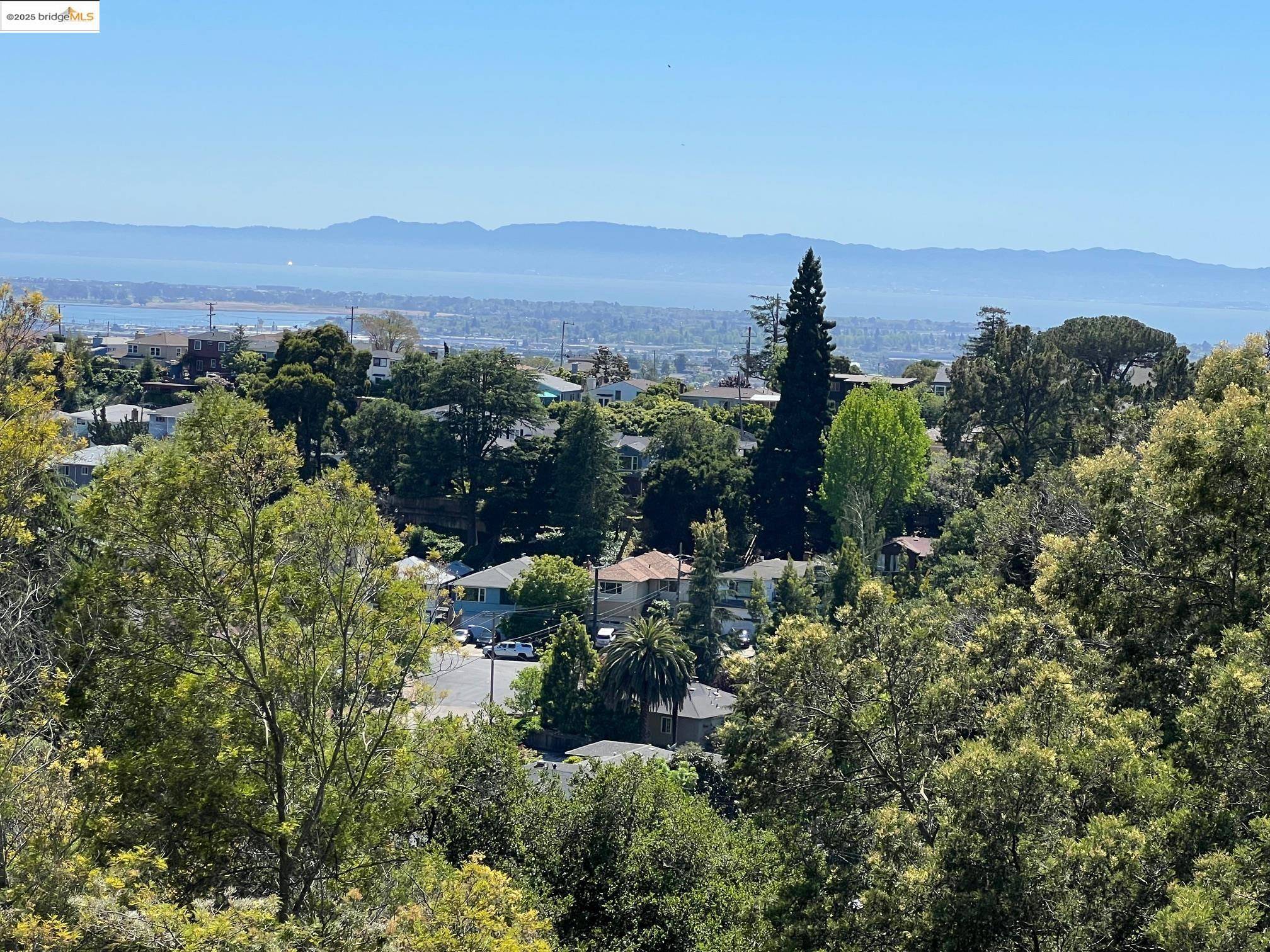 Oakland, CA 94602,3257 Monterey Blvd.