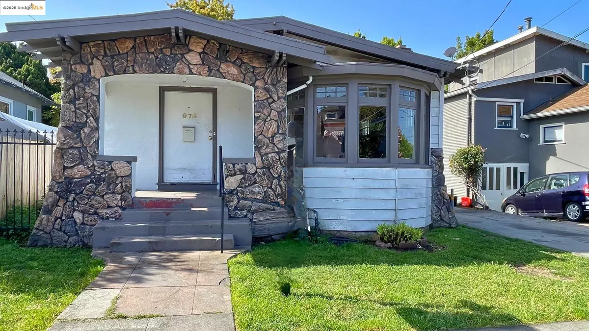 Oakland, CA 94608,975 55Th St