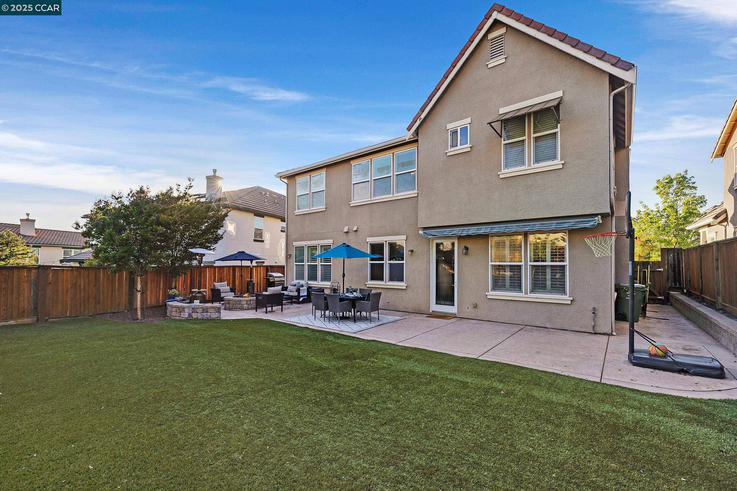 Danville, CA 94506,1735 Cottswald St