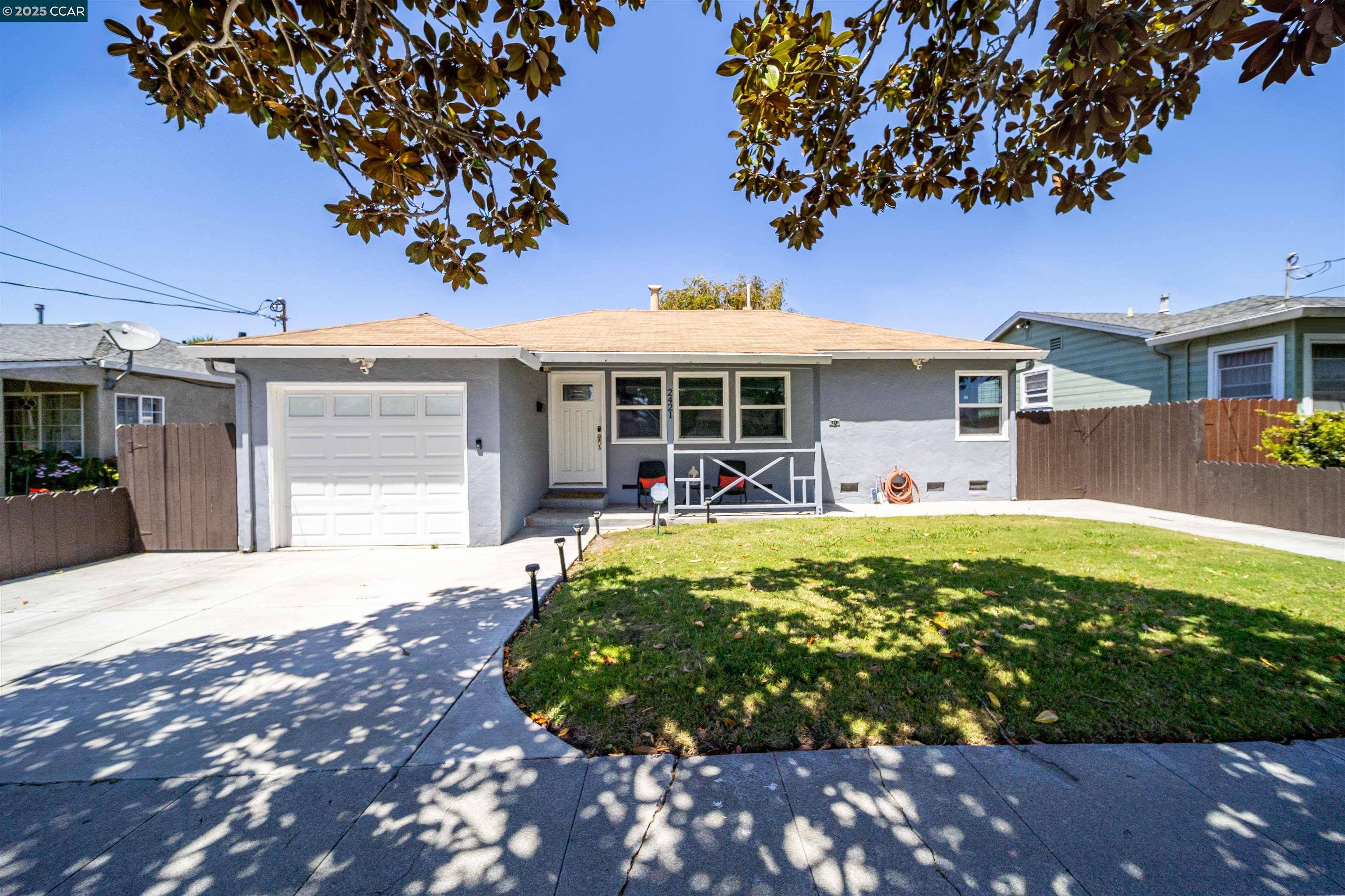 2421 Lincoln Ave, Richmond, CA 94804