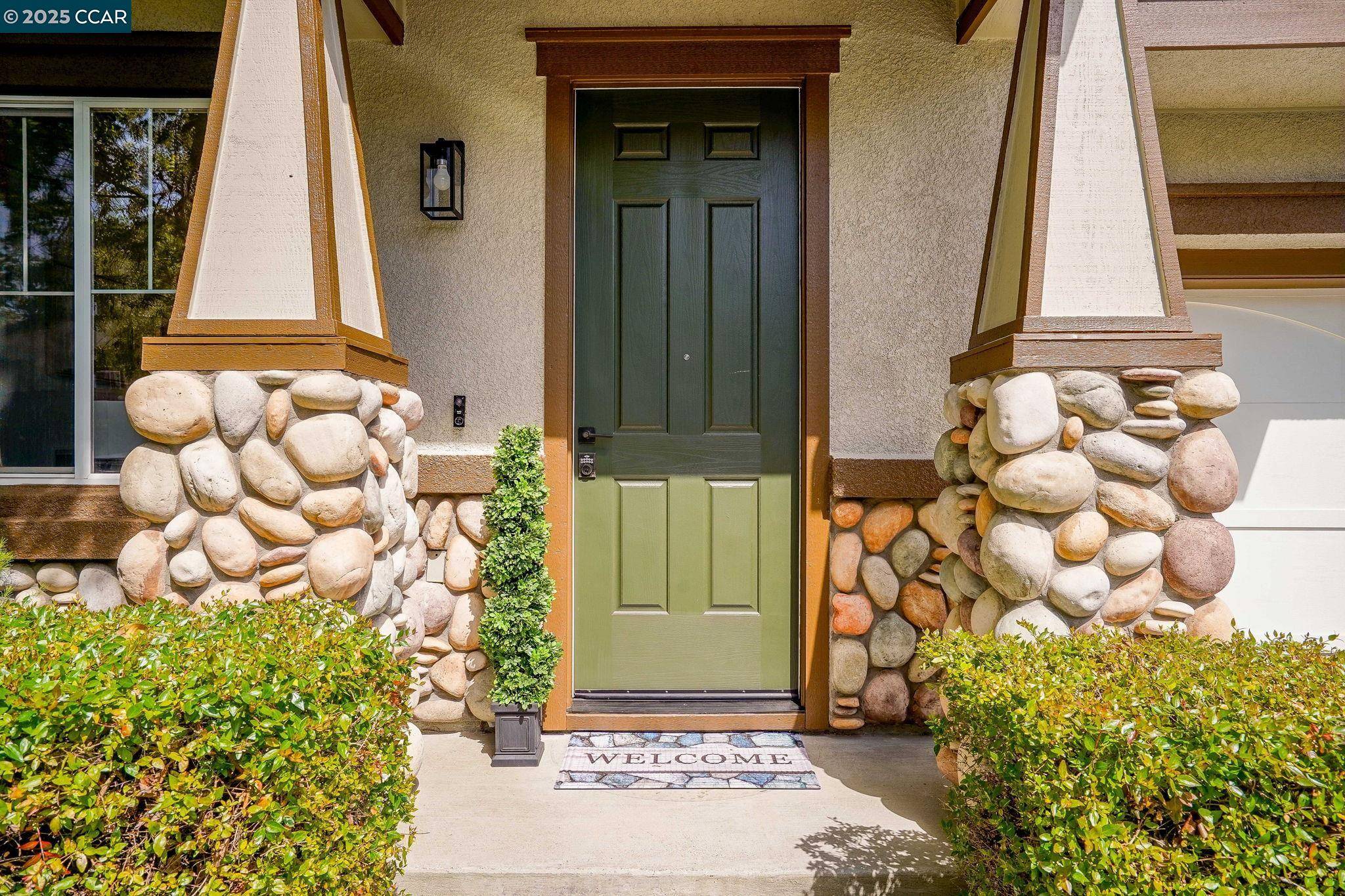 Hercules, CA 94547,1162 Waverly Cir