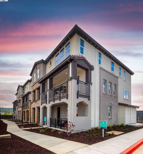 902 Loyola Lane #1201, Morgan Hill, CA 95037