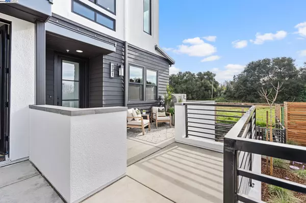 San Jose, CA 95133,985 Harcot Court