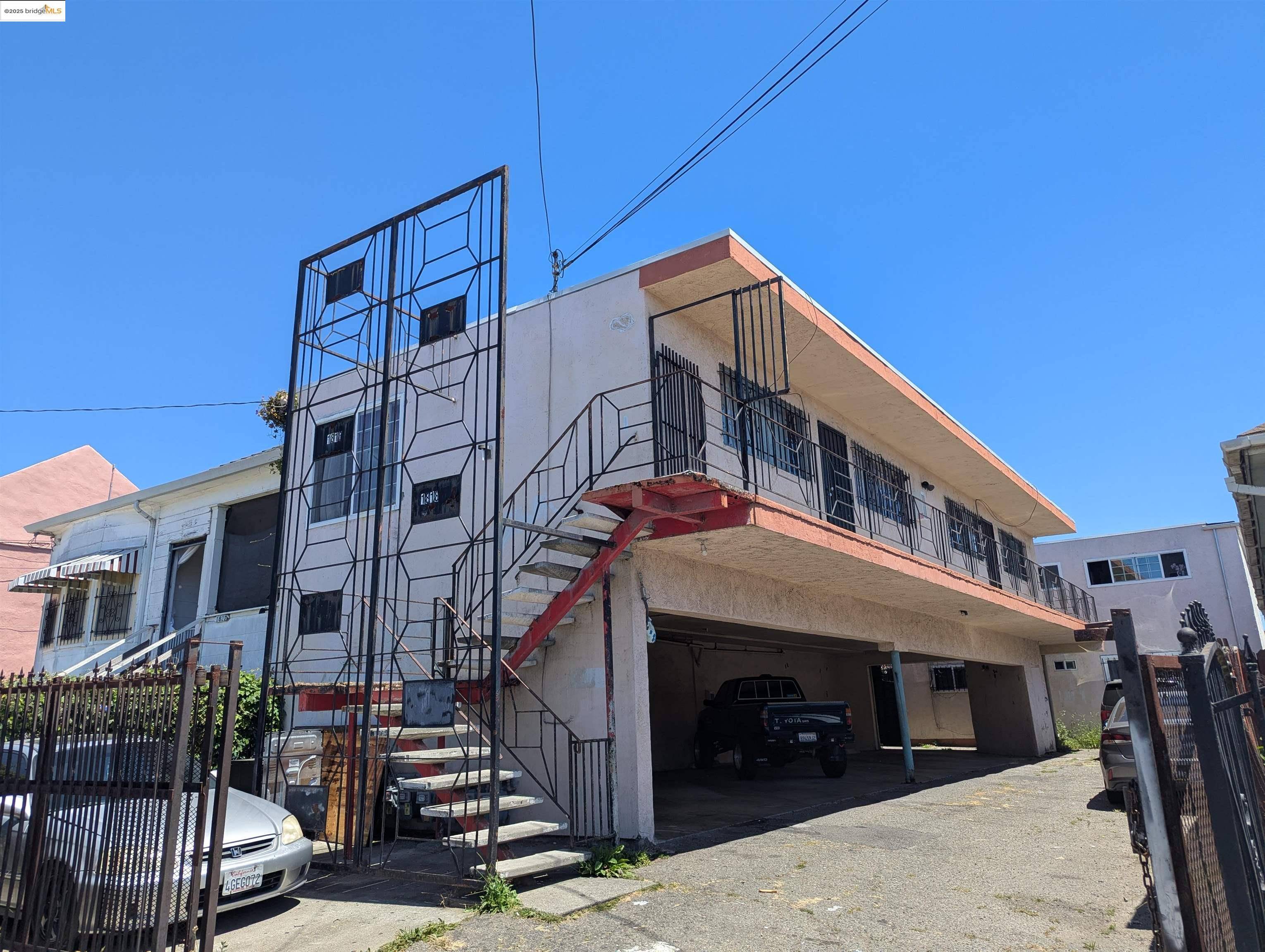 Oakland, CA 94601,1818 Rosedale Avenue