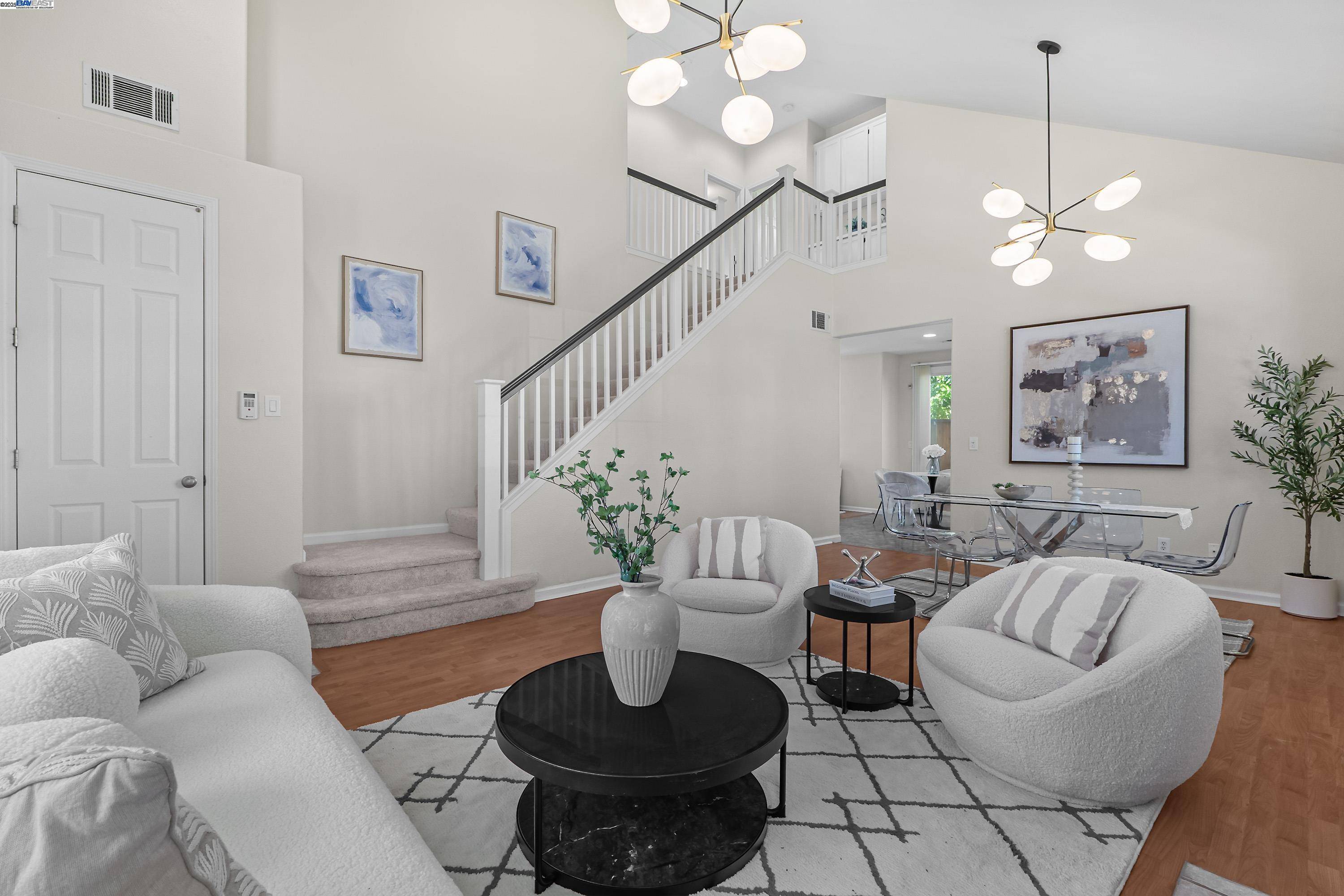 Pleasanton, CA 94588,2707 Alpina Ct