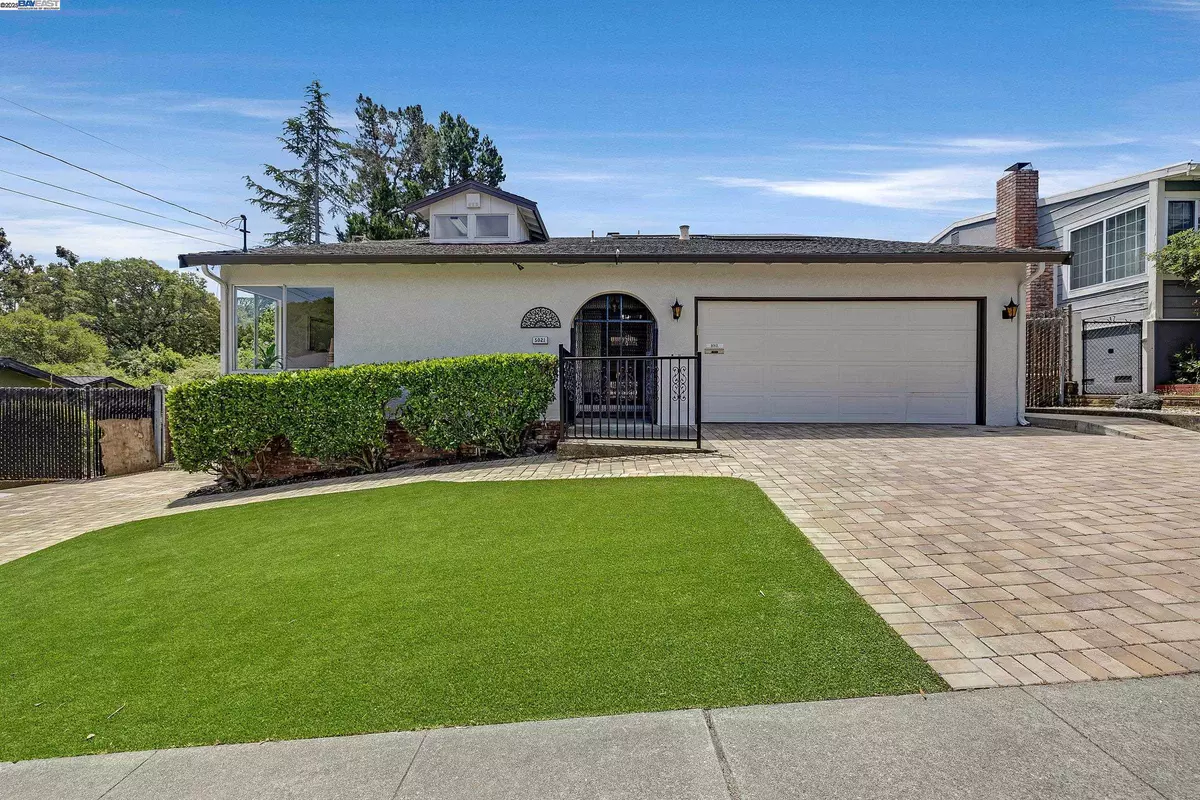 Castro Valley, CA 94552,5021 Heyer Ave