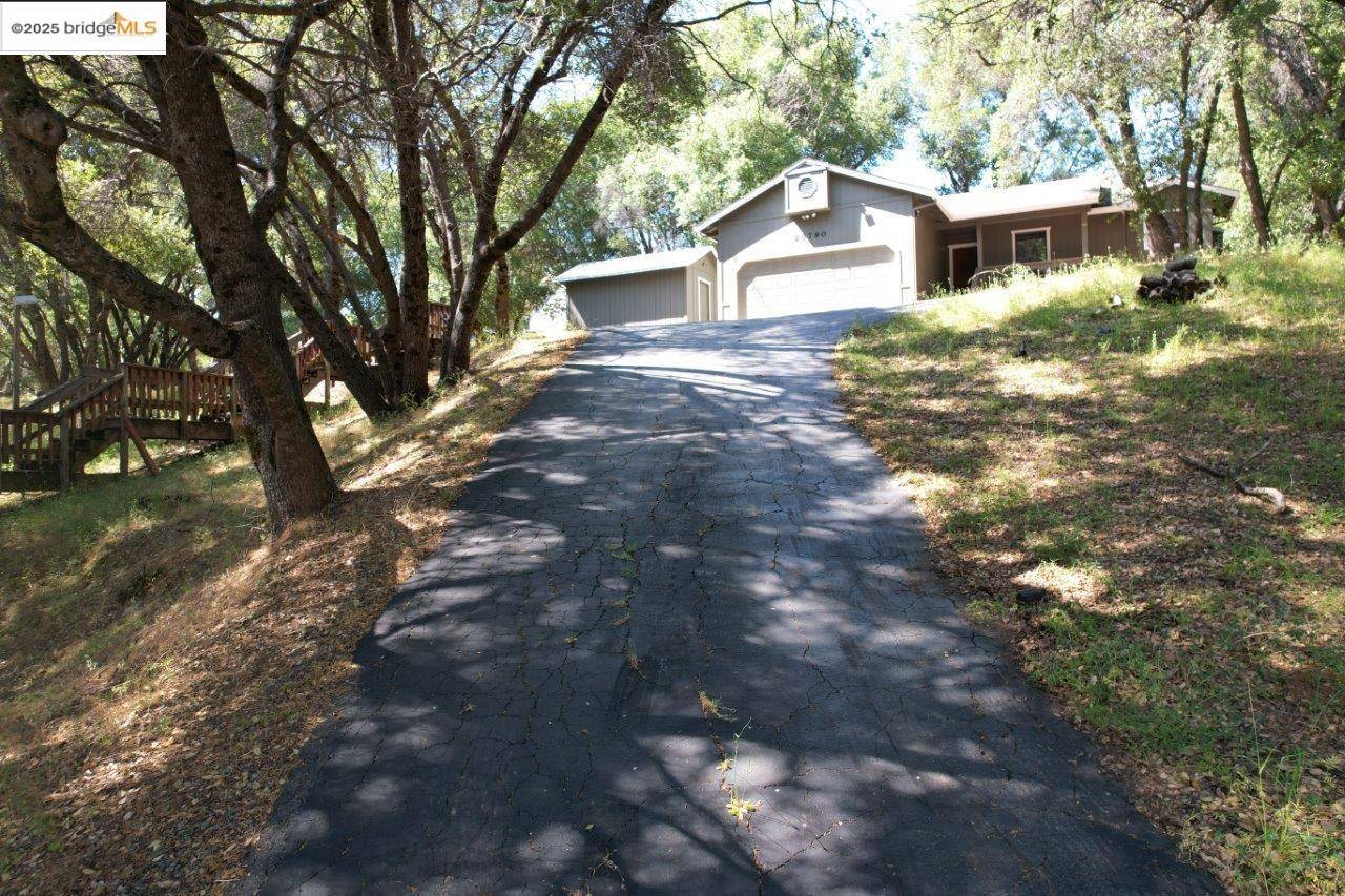 Groveland, CA 95321,20790 Ferretti Rd.