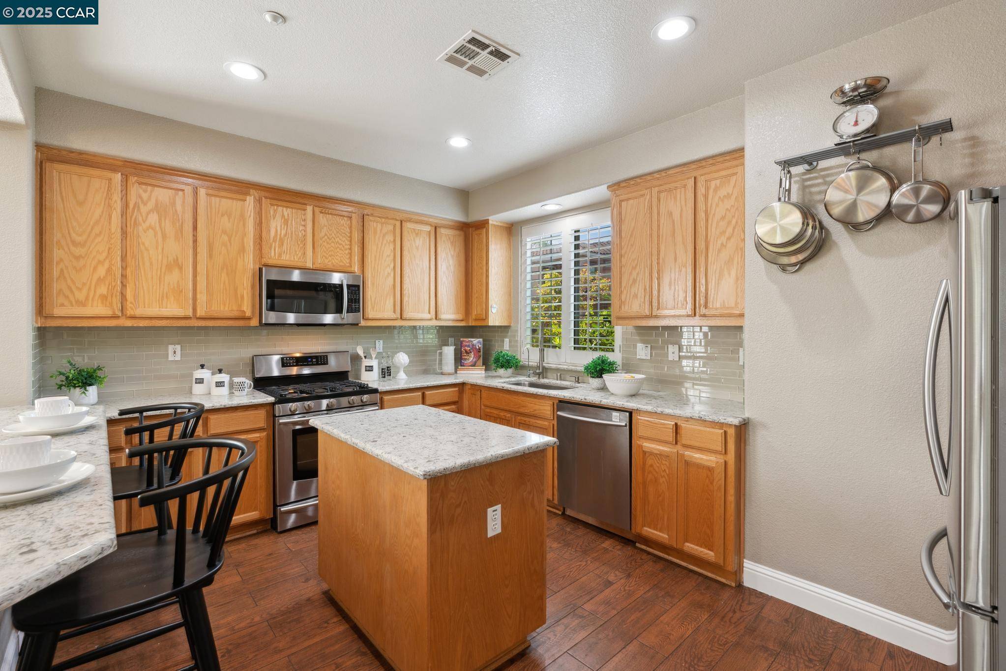 Livermore, CA 94551,2152 Elsa Cmn