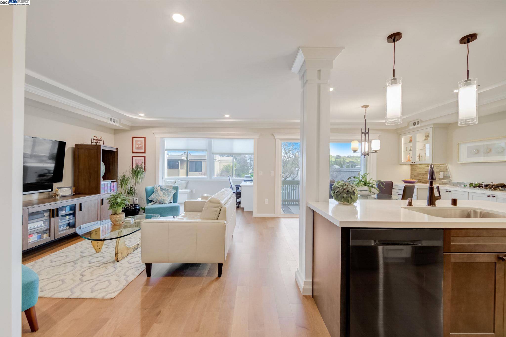 1608 Golden Rain Road #4, Walnut Creek, CA 94595