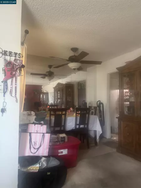 249 E Tennessee St, Fairfield, CA 94533