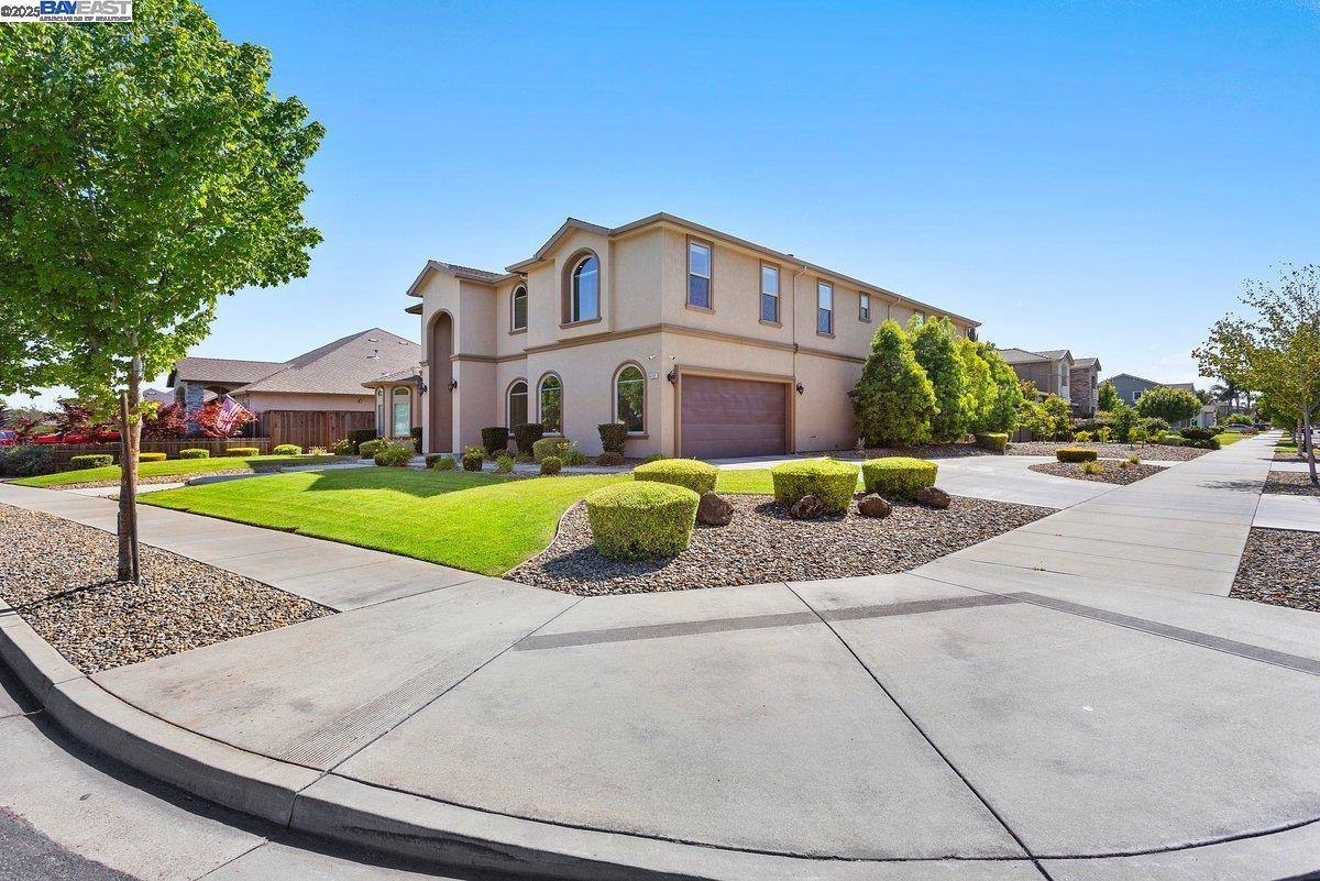 Turlock, CA 95382,4121 Country Walk Lane