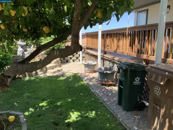 Antioch, CA 94509,1920 Geneva Ln