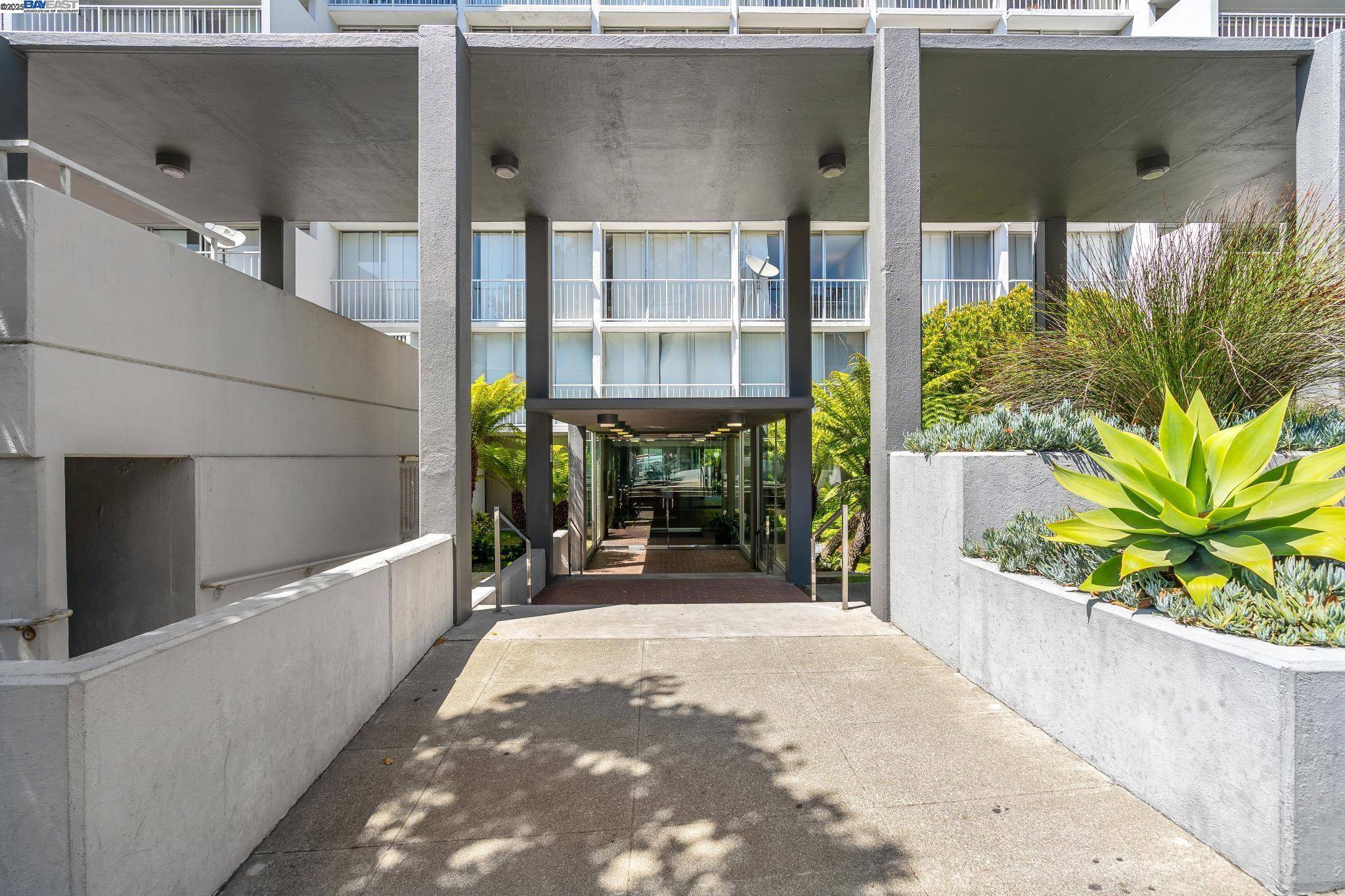San Francisco, CA 94109,66 Cleary Ct #603