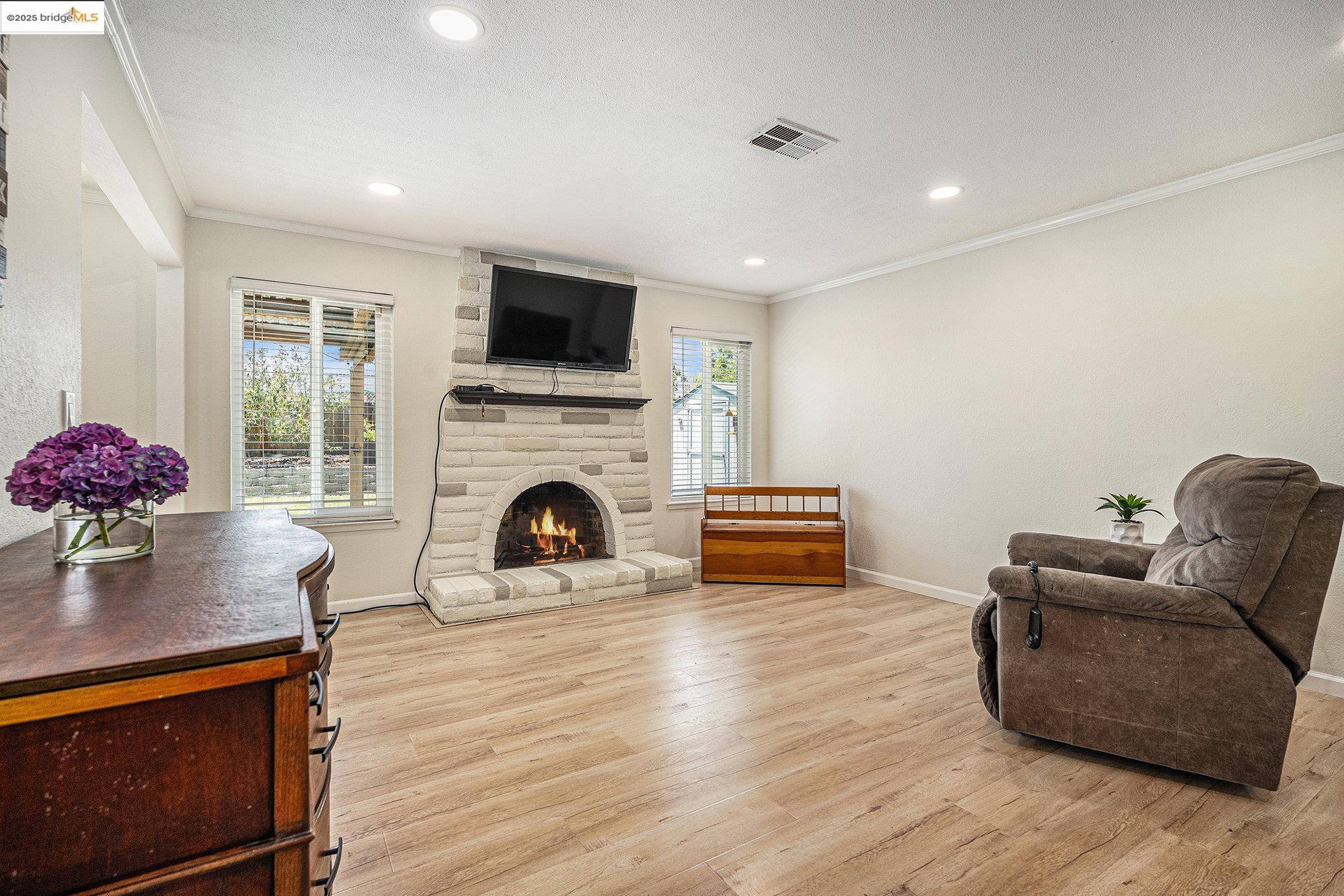 Pittsburg, CA 94565,743 Andrea Way