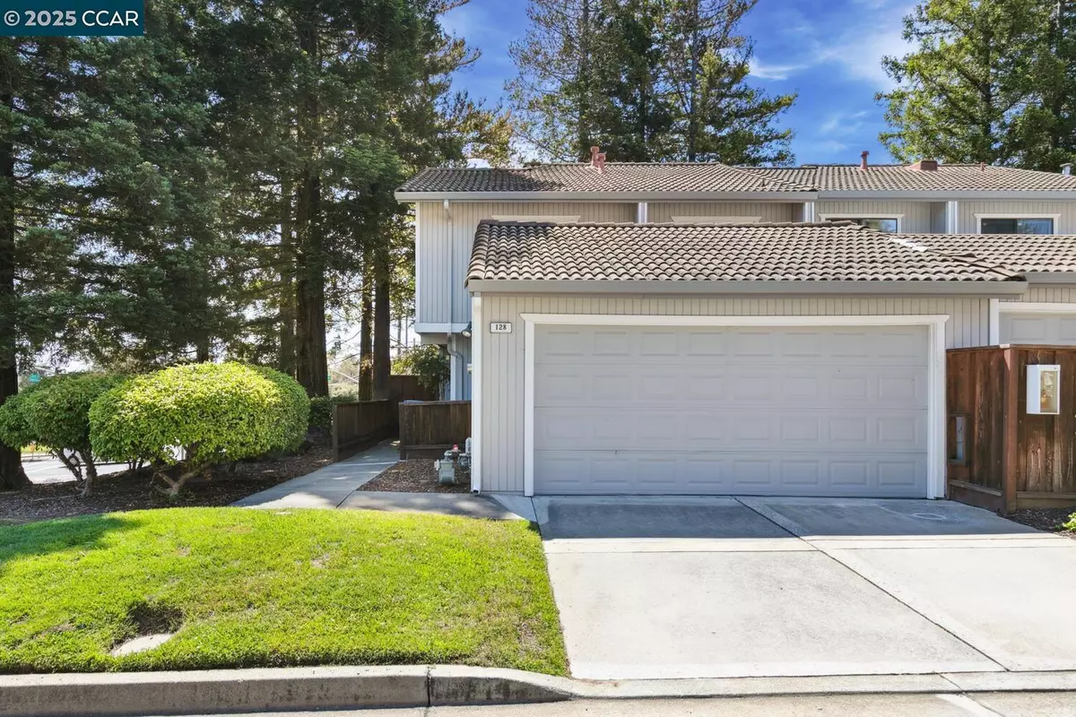 Martinez, CA 94553,128 Via Cabrera Ln
