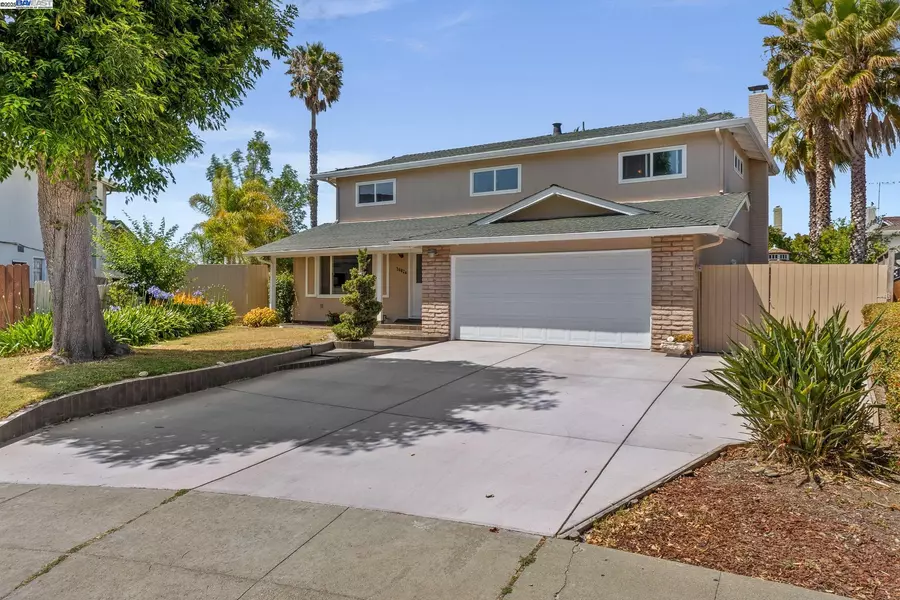 38824 Jonquil Dr, Newark, CA 94560