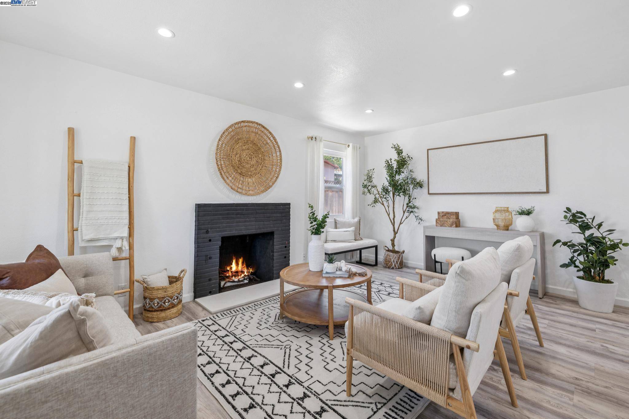 Hayward, CA 94541,3287 Kelly St