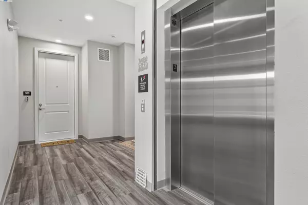 Fremont, CA 94538,44867 S Grimmer Blvd #300