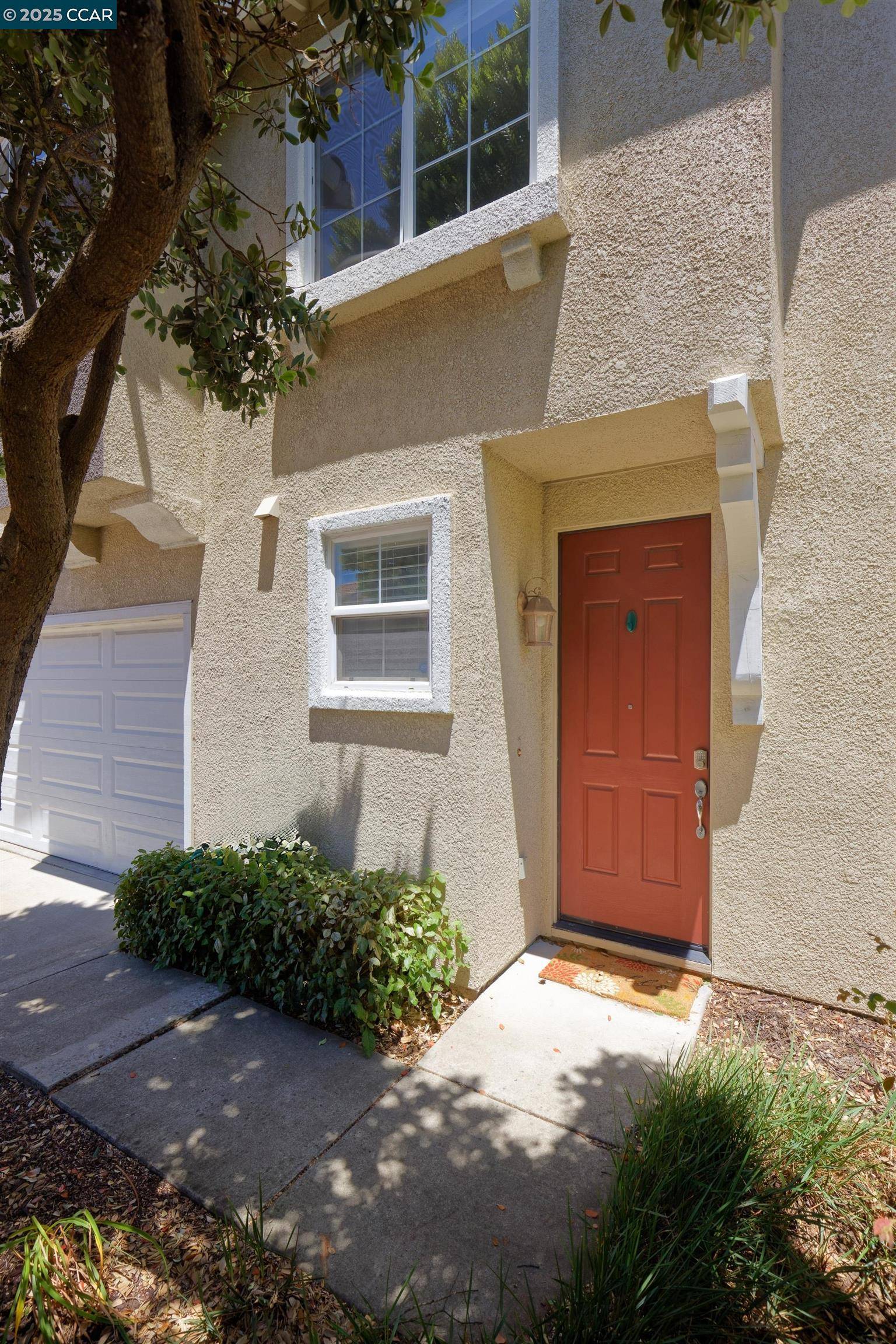 Richmond, CA 94806,1071 Newcastle Ct