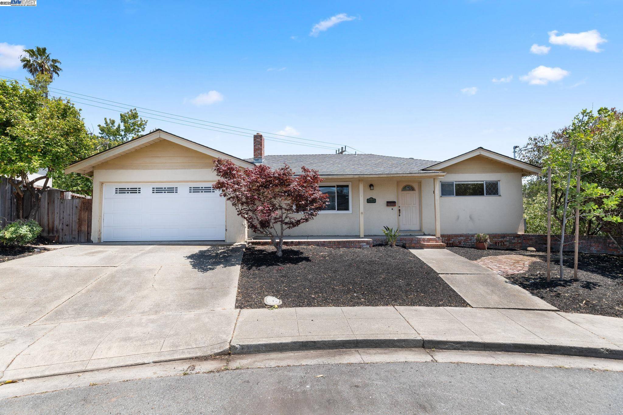 24836 Canyon View Ct, Hayward, CA 94541