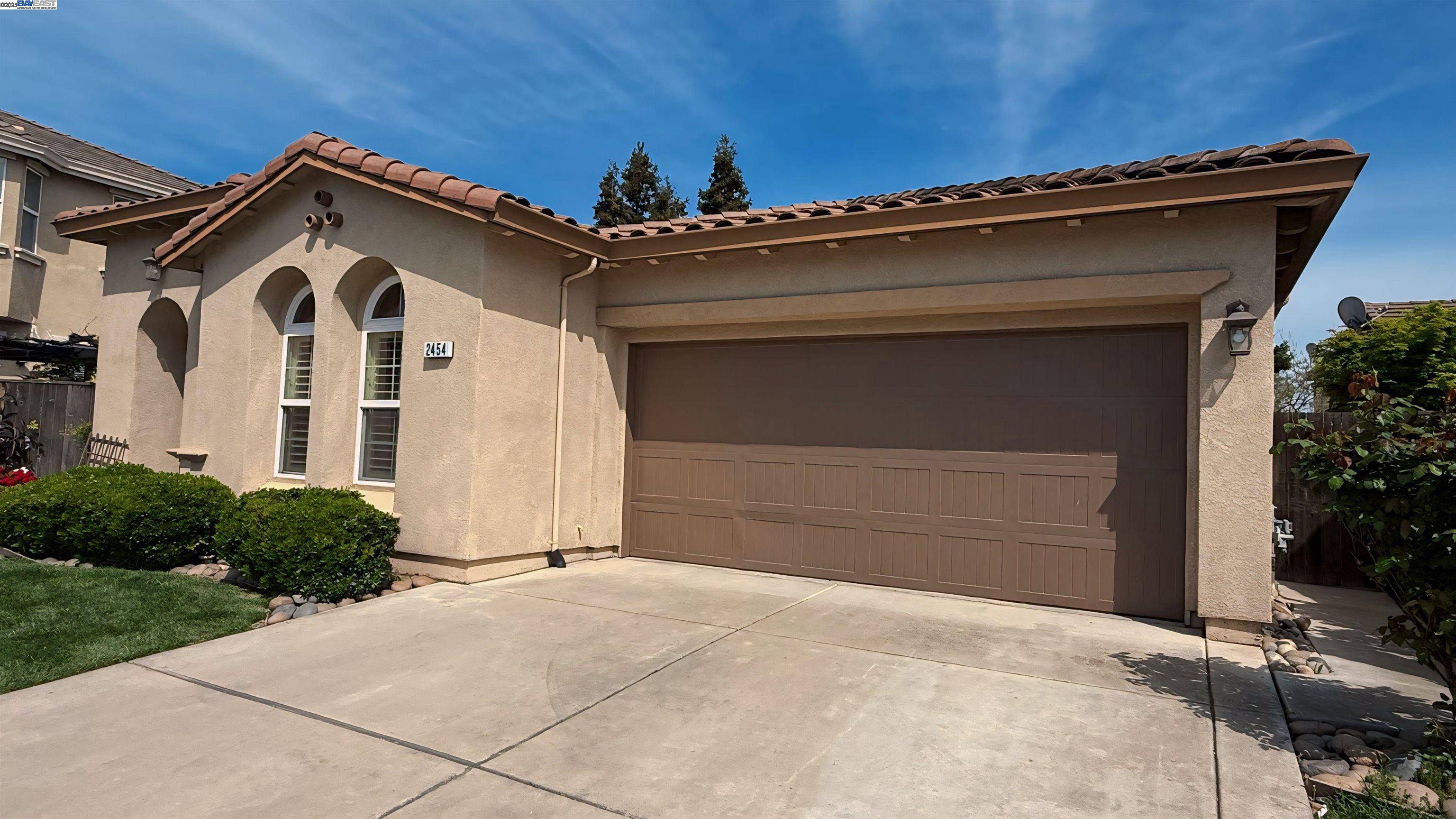 Lodi, CA 95242,2454 Legacy Way