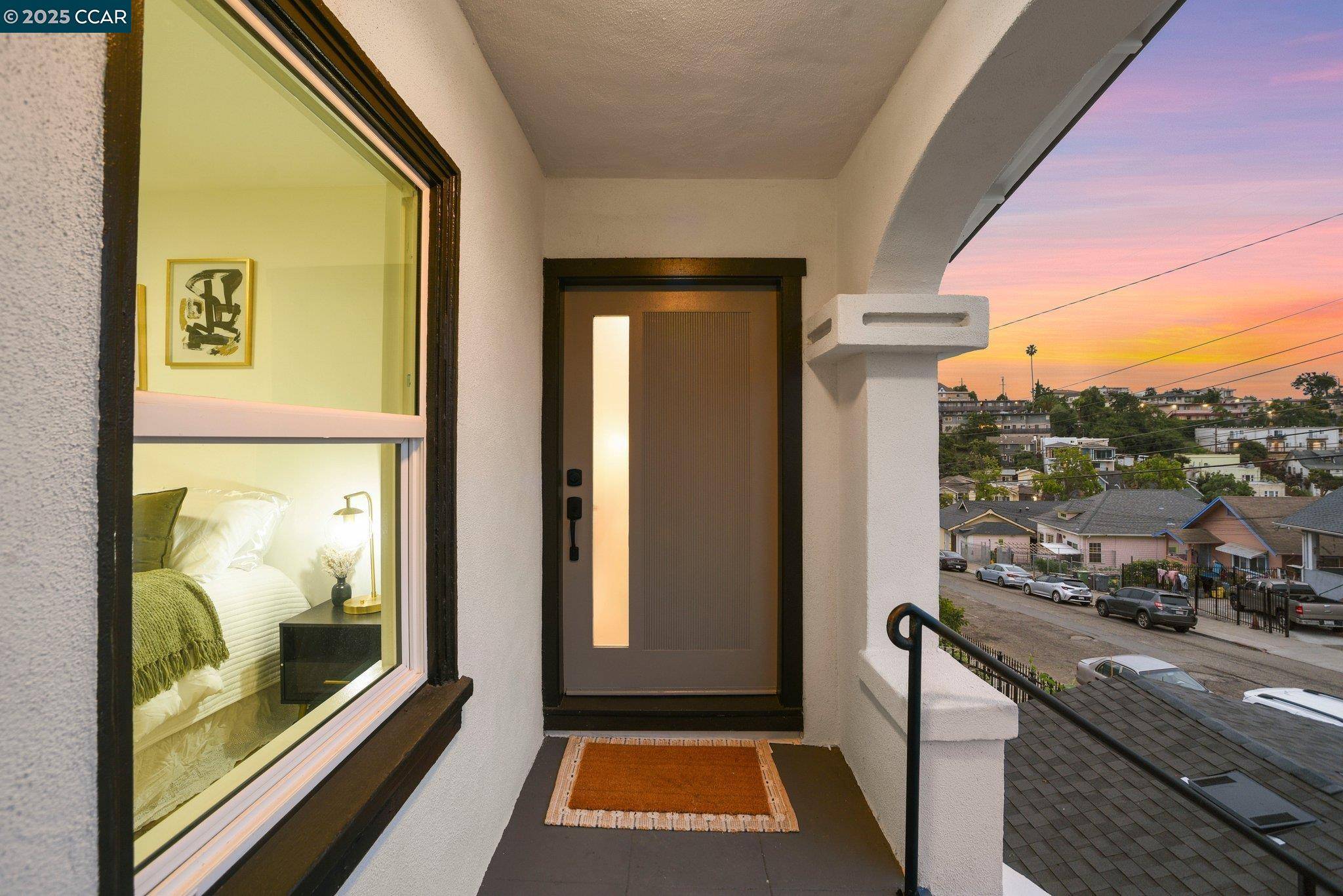 Oakland, CA 94606,1348 E 26Th St