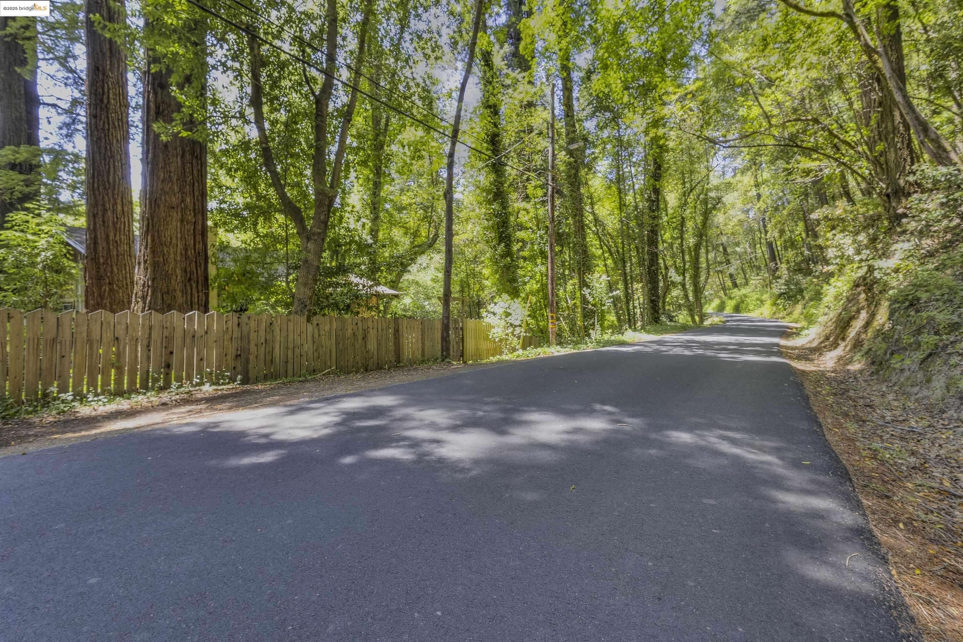 Guerneville, CA 95446,17864 Neeley Rd