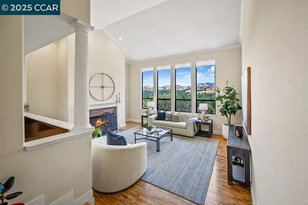 Walnut Creek, CA 94596,172 Rudgear Dr
