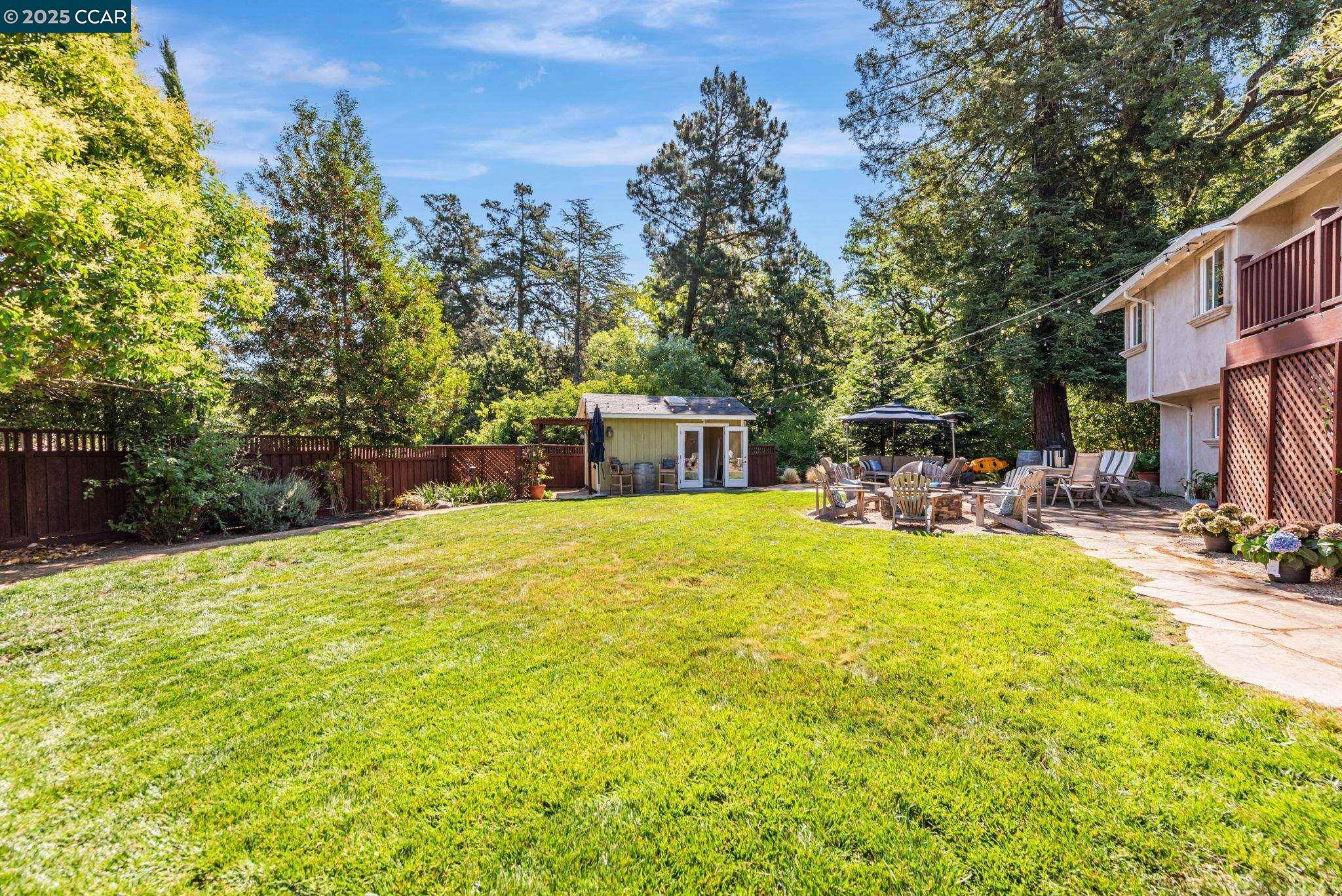 Orinda, CA 94563,285 Moraga Way