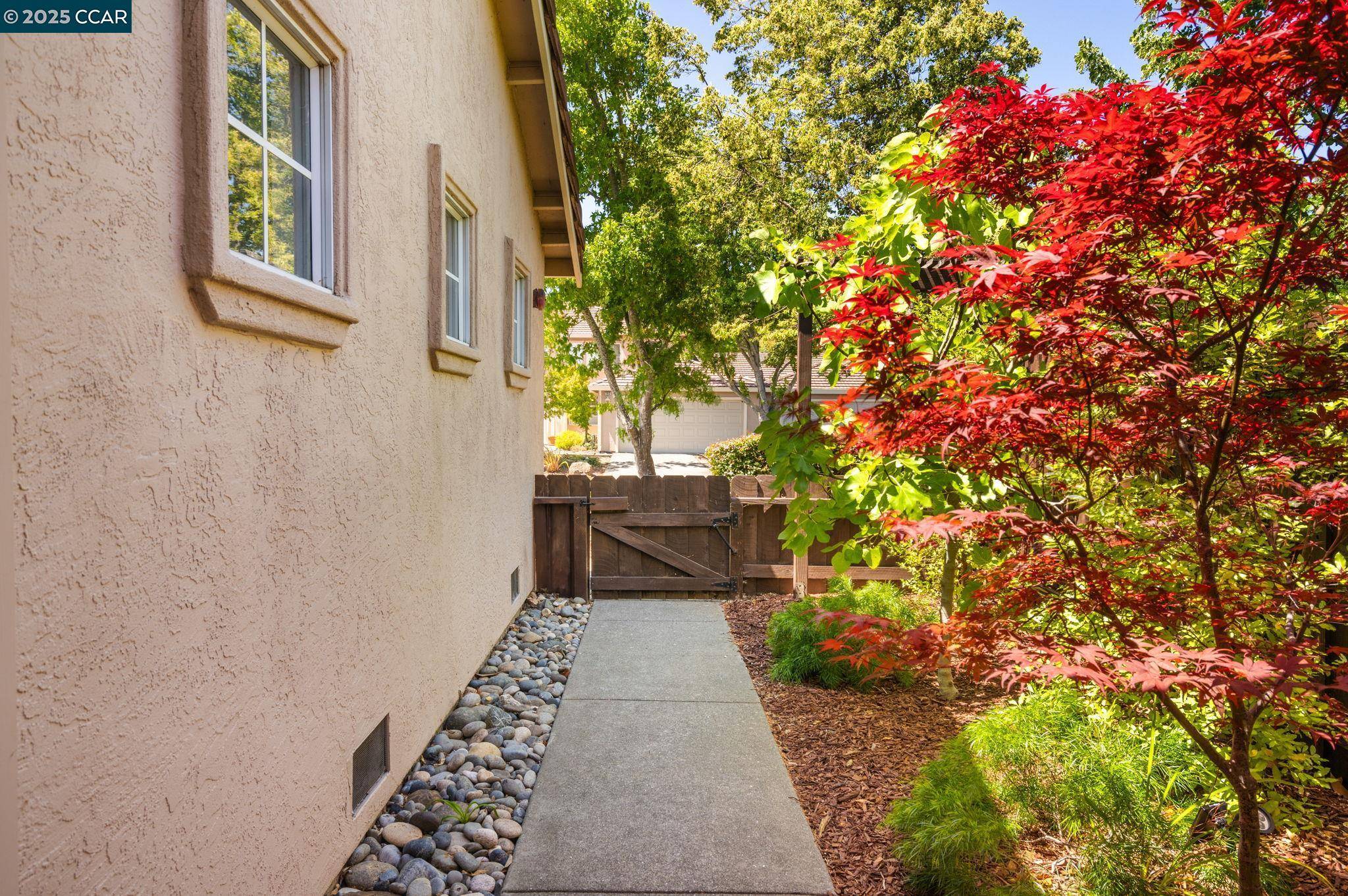 Benicia, CA 94510,302 Columbia Cir