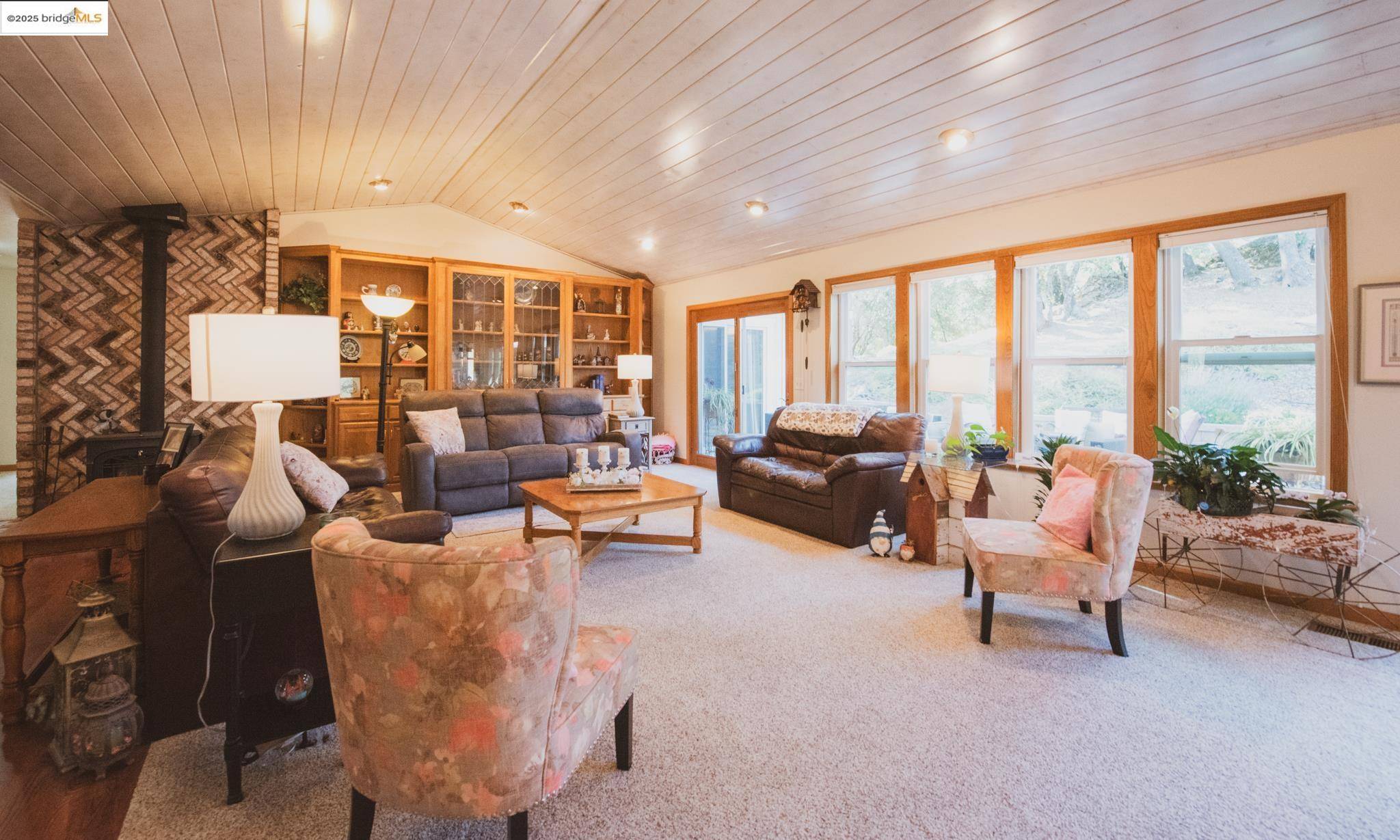 Sonora, CA 95370,15811 Bev Barron Rd