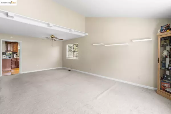 Antioch, CA 94509,3300 Ashburton DR