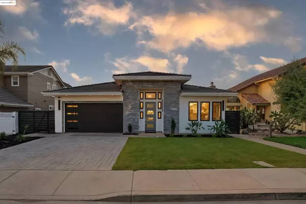 5590 Starboard Dr, Discovery Bay, CA 94505