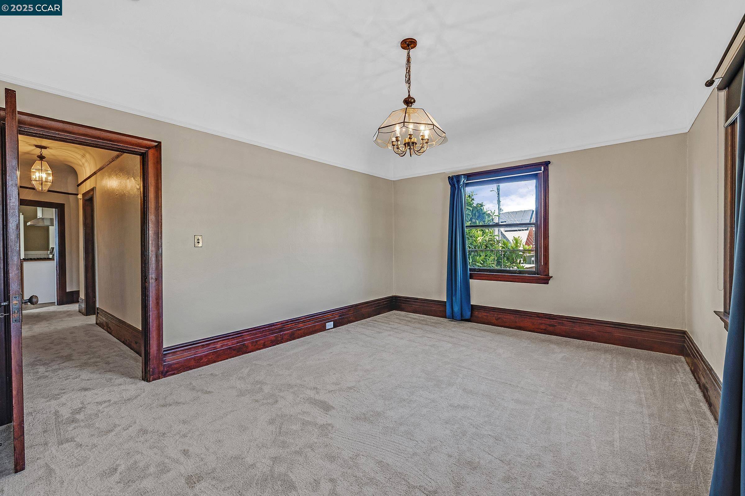Berkeley, CA 94703,3102 Martin Luther King Jr Way