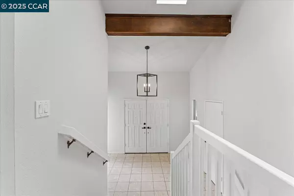 Richmond, CA 94803,17 Powder Bowl Ct